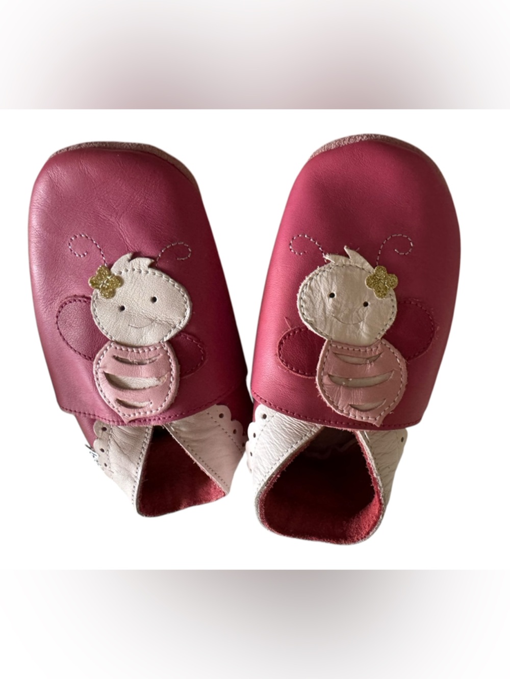 Bobux Pink Leather Baby Shoes with Bee Applique